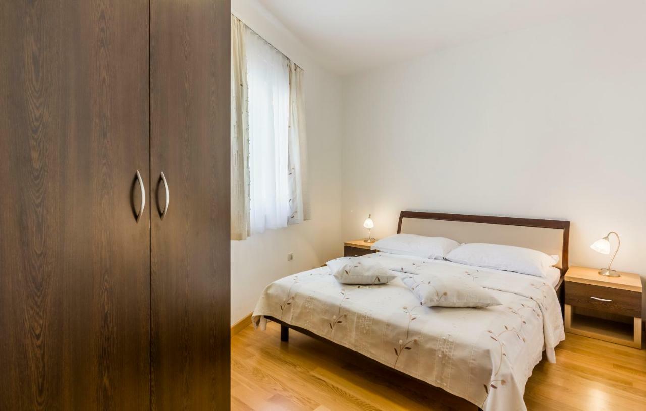 Apartman Kp Medulin Exteriér fotografie