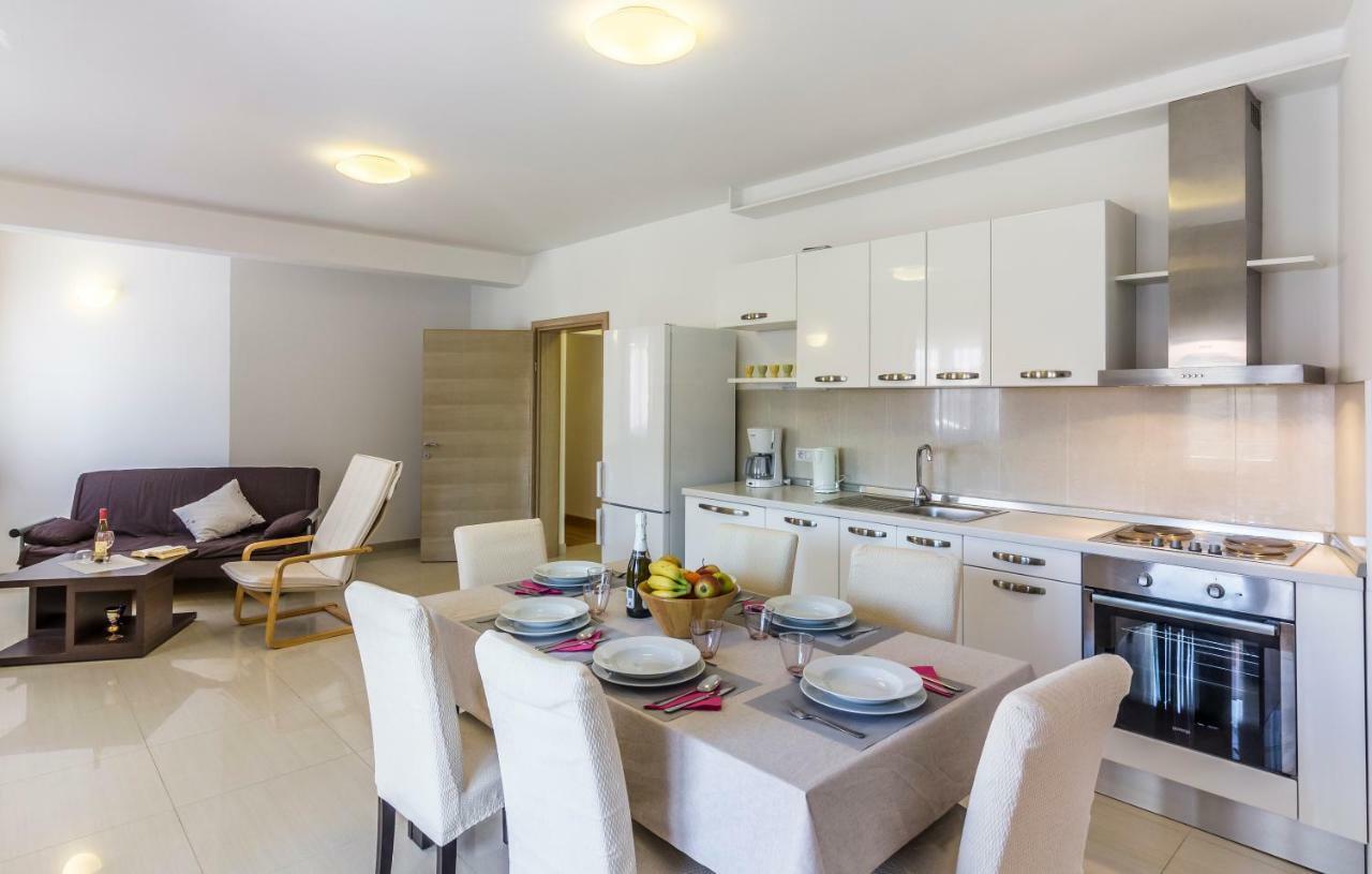 Apartman Kp Medulin Exteriér fotografie