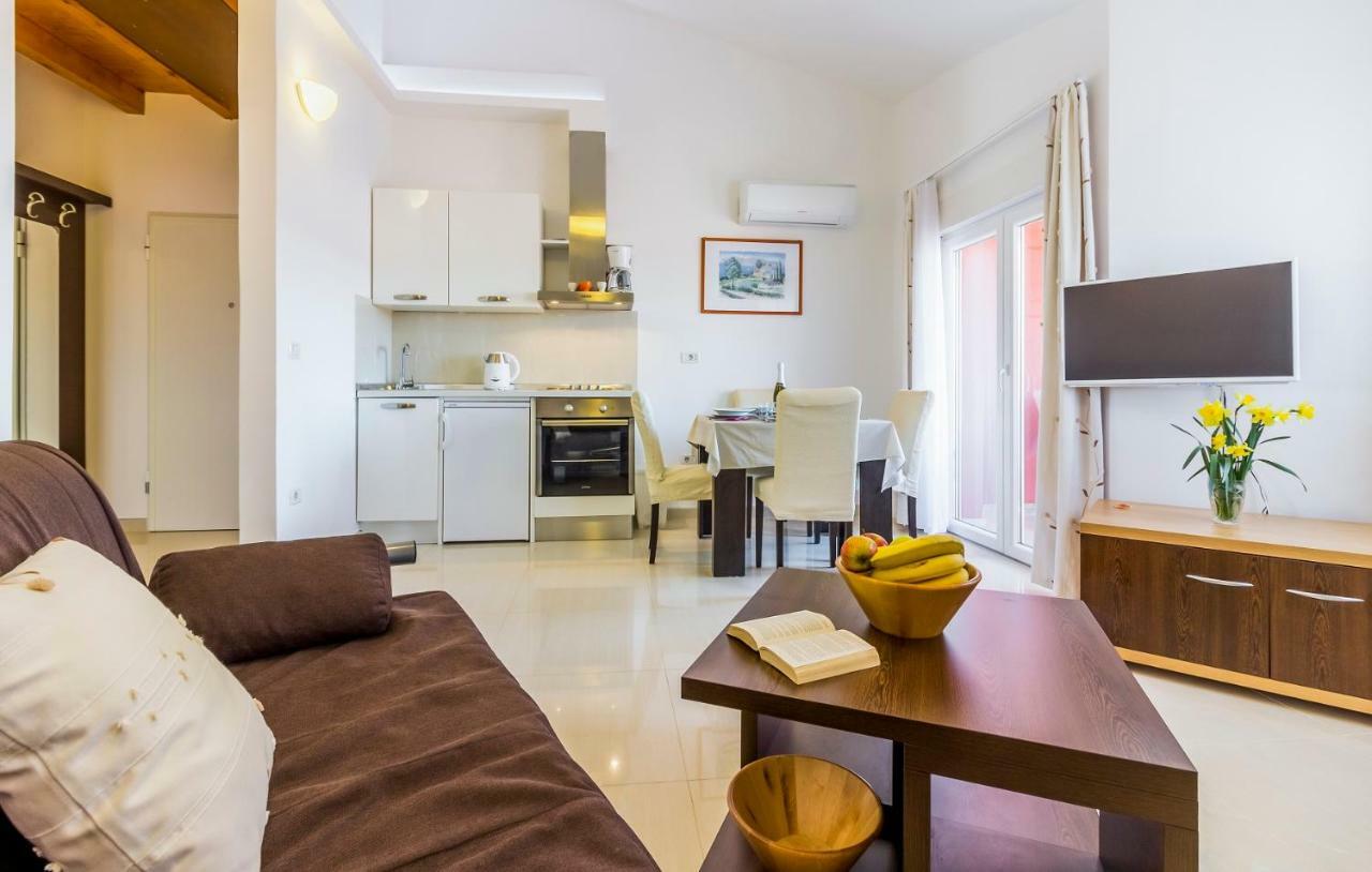Apartman Kp Medulin Exteriér fotografie